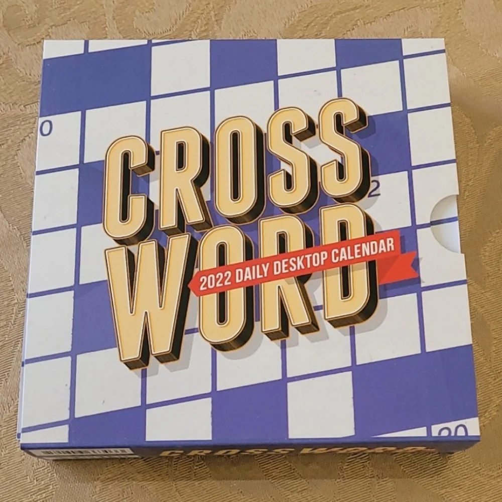 TF PUBLISHING - 2022 Crossword Puzzles Daily Desktop Calendar